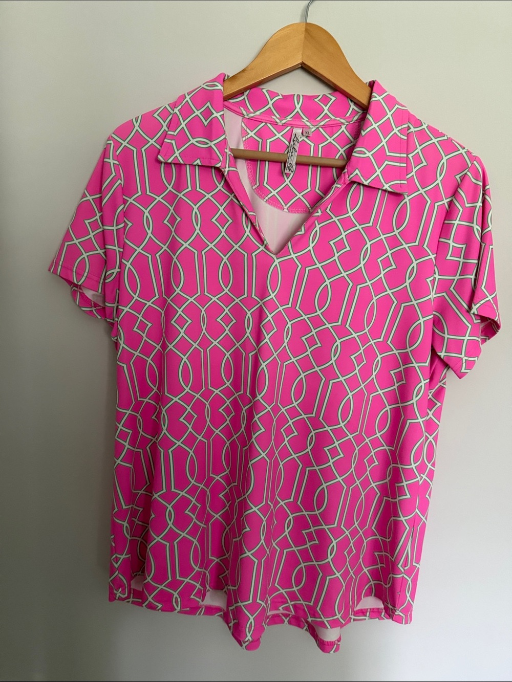 Women’s Pink Geo-Print Short Sleeve Top